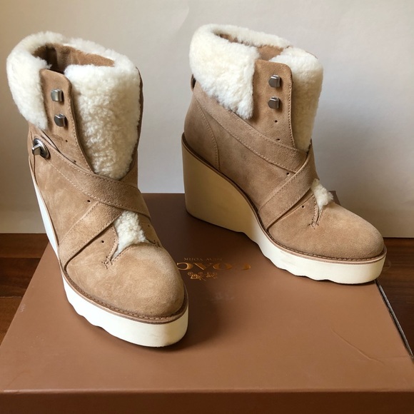 Coach Kenna Camel Wedge - Picture 1 of 3